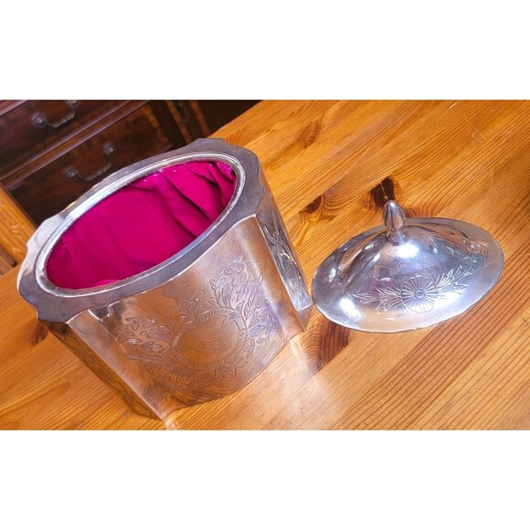 Vintage Silver Plate Trinket Jewelry Box w Lid Red Velvet Inside Engraved Design - Picture 6 of 16